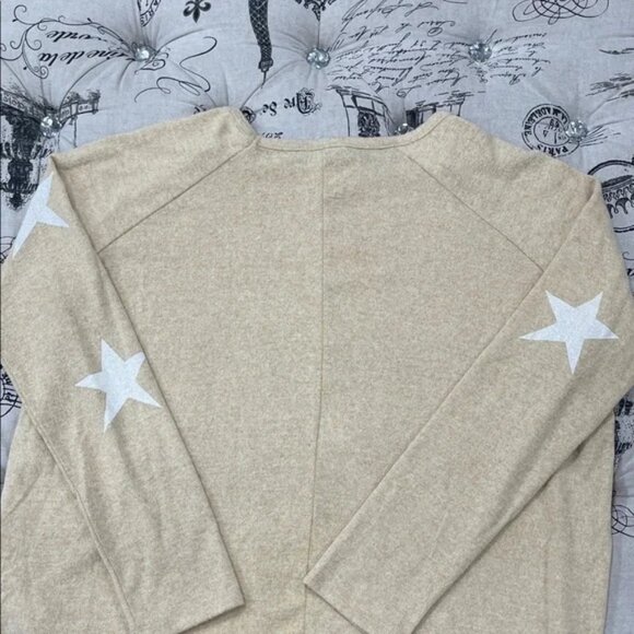 Sweet Romeo Star Knit Slouch Dolman Sweater - Picture 11 of 11